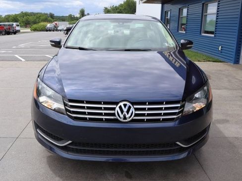 Used 2014 Volkswagen Passat 1.8T SE FWD image 4