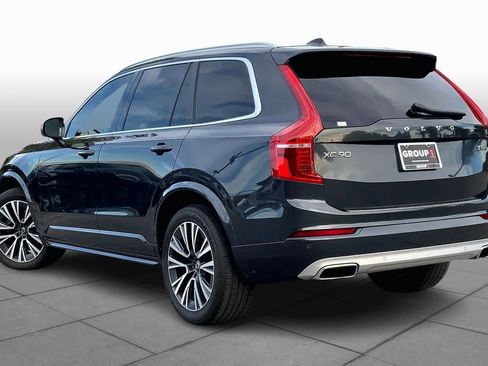 Used 2021 Volvo XC90 T5 Momentum w/ Protection Package Premier image 11
