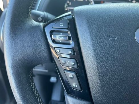 Used 2022 INFINITI QX80 Luxe w/ Cargo Package AWD/4WD image 17