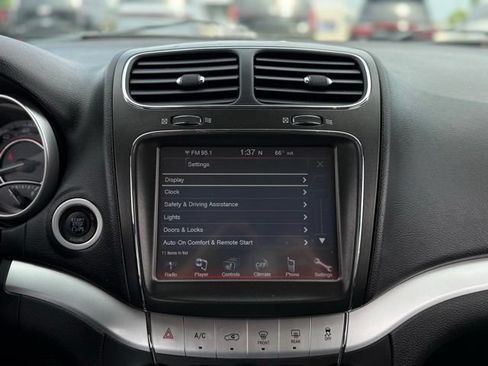 Used 2013 Dodge Journey Crew w/ Driver Convenience Group FWD image 22