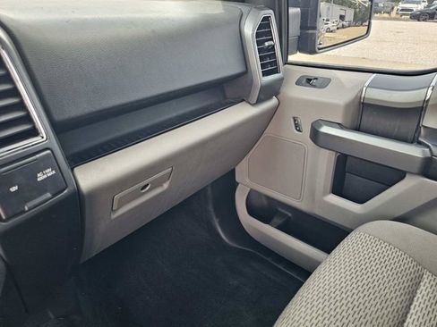 Used 2018 Ford F150 XLT w/ Equipment Group 302A Luxury AWD/4WD image 26