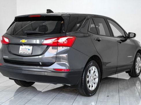 Used 2021 Chevrolet Equinox LS w/ LS Convenience Package FWD image 6