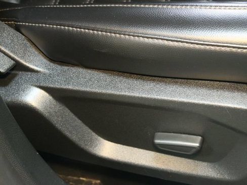 Used 2024 Ford Edge SEL AWD/4WD image 11
