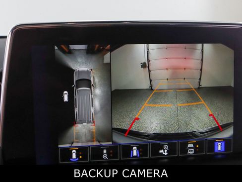 Used 2022 Chevrolet Tahoe Z71 w/ Luxury Package image 20