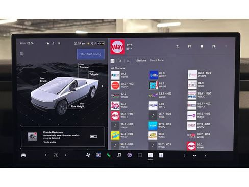 Used 2025 Tesla Cybertruck Cyberbeast AWD/4WD image 31