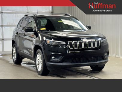 Used 2019 Jeep Cherokee Latitude w/ Cold Weather Group