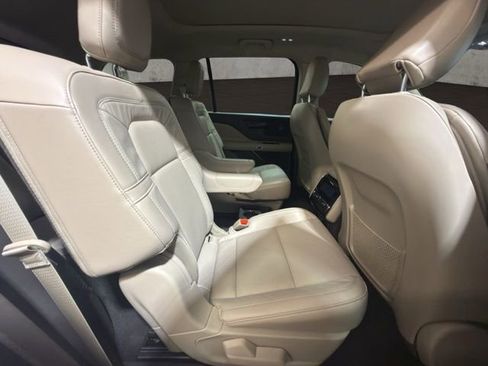 Used 2024 Lincoln Aviator Reserve w/ Jet Package AWD/4WD image 21