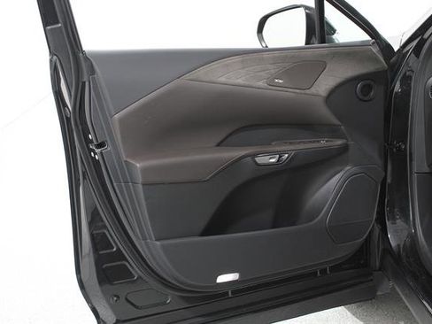 Used 2024 Lexus RX 350 AWD w/ Convenience Package image 4