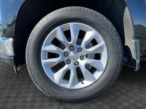 Used 2019 Chevrolet Silverado 1500 LT w/ All-Star Edition image 16