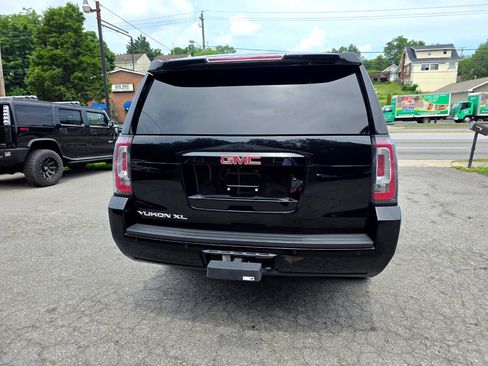 Used 2018 GMC Yukon XL SLT image 7