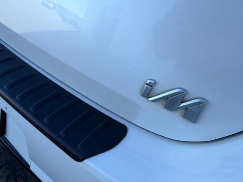 Used 2017 Toyota Corolla iM image 11