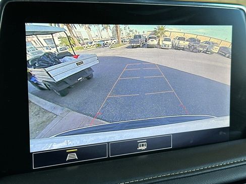 Used 2021 GMC Yukon SLT image 21