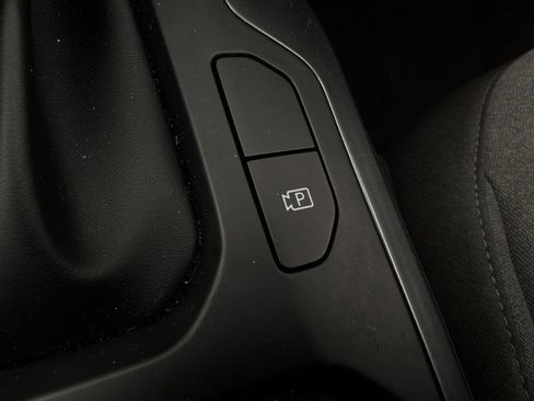 Used 2025 Kia K4 FWD image 24