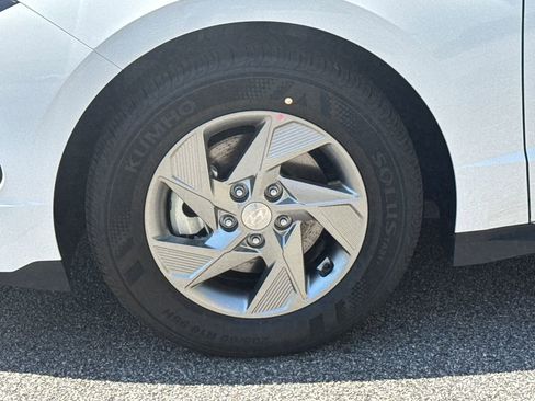 New 2025 Hyundai Sonata SE image 11