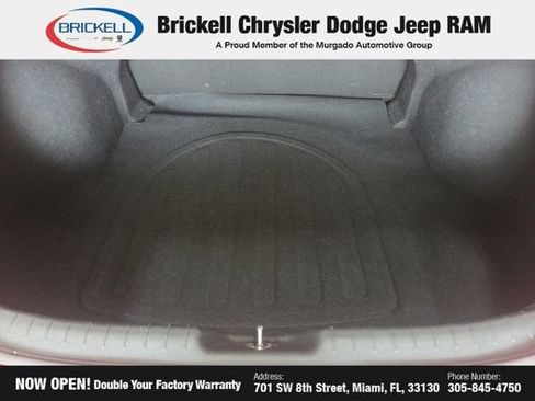 Used 2023 Hyundai Elantra SE FWD image 17
