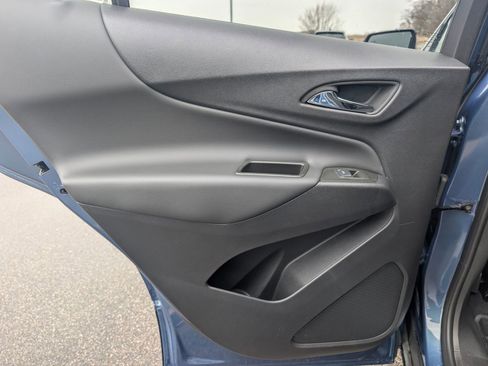 Used 2024 Chevrolet Equinox LT w/ LPO, Floor Liner Package image 23