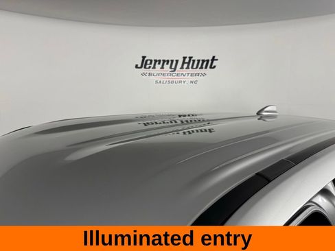 Used 2024 Mitsubishi Eclipse Cross SE image 25