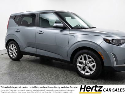 Used 2025 Kia Soul LX w/ LX Technology Package
