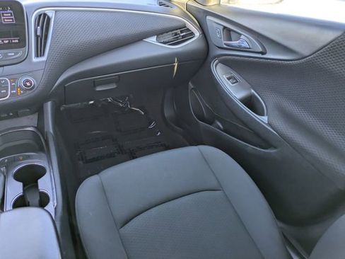 Certified 2024 Chevrolet Malibu LT image 14