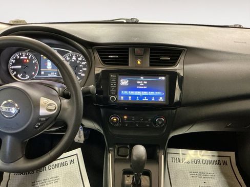 Used 2019 Nissan Sentra S FWD image 11