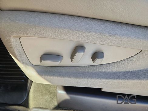 Used 2016 GMC Sierra 1500 SLT w/ SLT Premium Package image 13