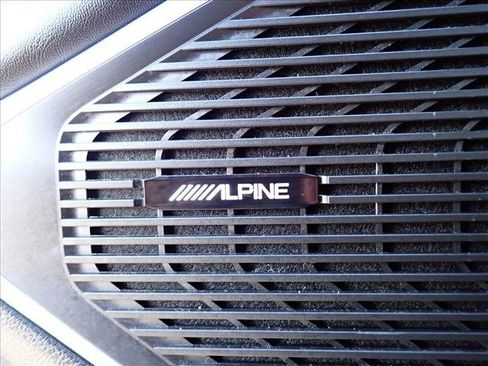 Used 2024 Jeep Wagoneer L Series II w/ Convenience Group I AWD/4WD image 10