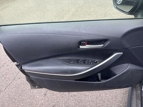 Used 2023 Toyota Corolla SE image 11