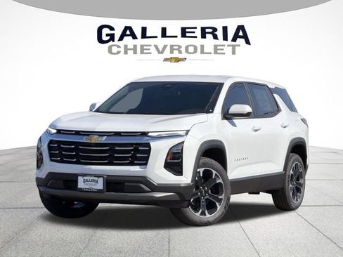 New 2026 Chevrolet Equinox LT w/ LPO, Floor Liner Package FWD image 2