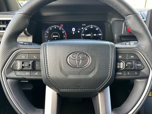 New 2025 Toyota 4Runner TRD Off-Road image 21