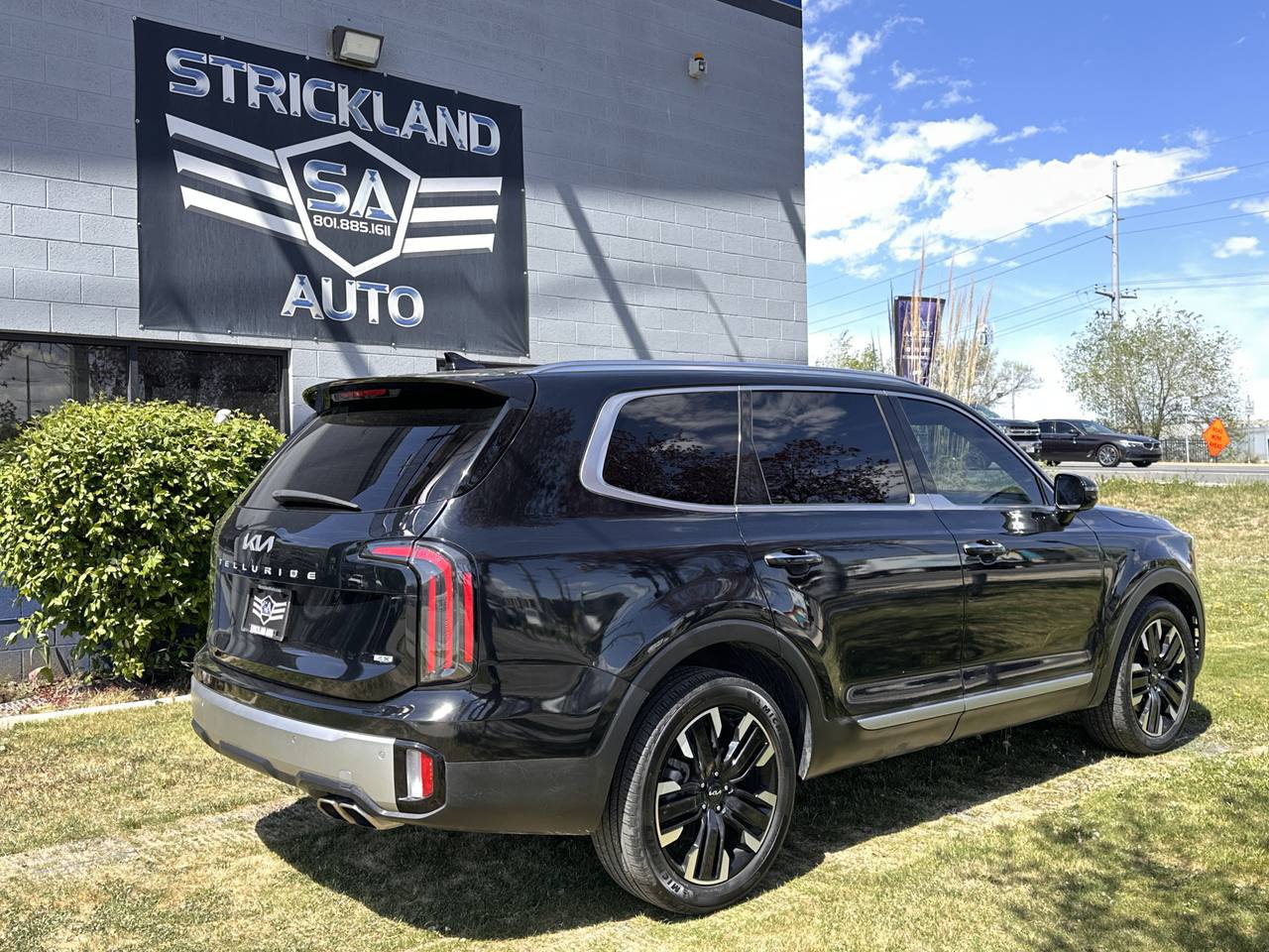 Used 2023 Kia Telluride SX Prestige AWD/4WD image 7