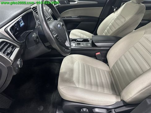 Used 2018 Ford Fusion S image 23