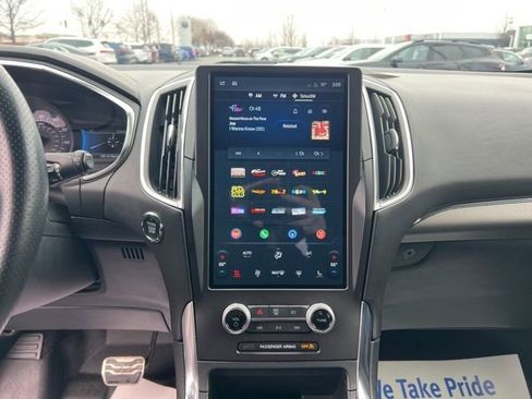 Used 2021 Ford Edge ST w/ Equipment Group 401A image 18