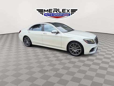 Used 2019 Mercedes-Benz S 560 Sedan image 2