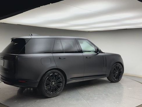 Certified 2024 Land Rover Range Rover SE AWD/4WD image 2