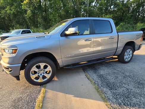 Used 2021 RAM 1500 Big Horn AWD/4WD image 2