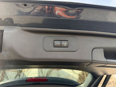 Used 2025 Toyota Grand Highlander LE image 22