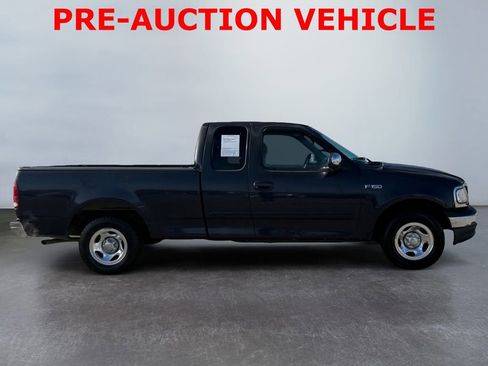 Used 1999 Ford F150 2WD SuperCab image 2