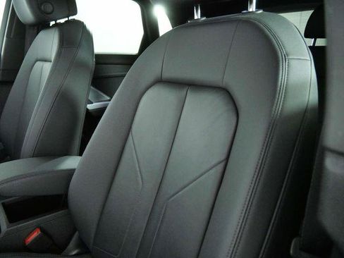 Used 2022 Audi Q3 2.0T Premium AWD/4WD image 18