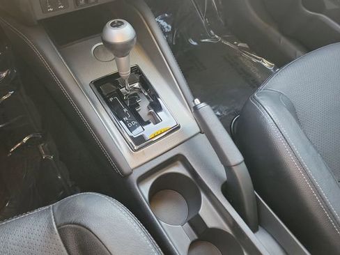 Used 2018 Mitsubishi Outlander Sport SEL image 32