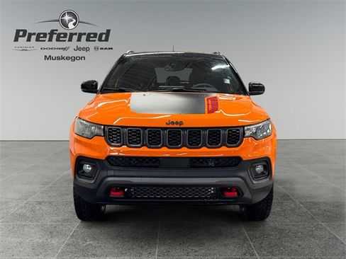 New 2026 Jeep Compass Trailhawk image 11