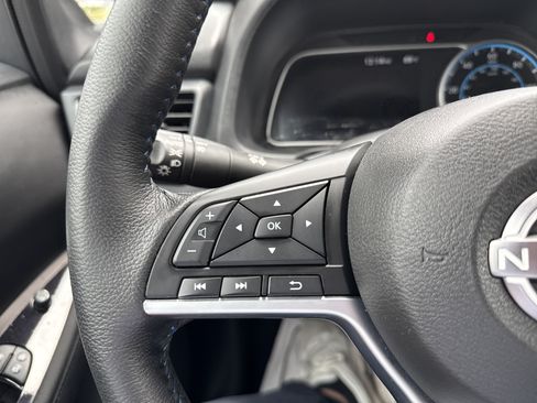 Certified 2024 Nissan Leaf SV Plus FWD image 20