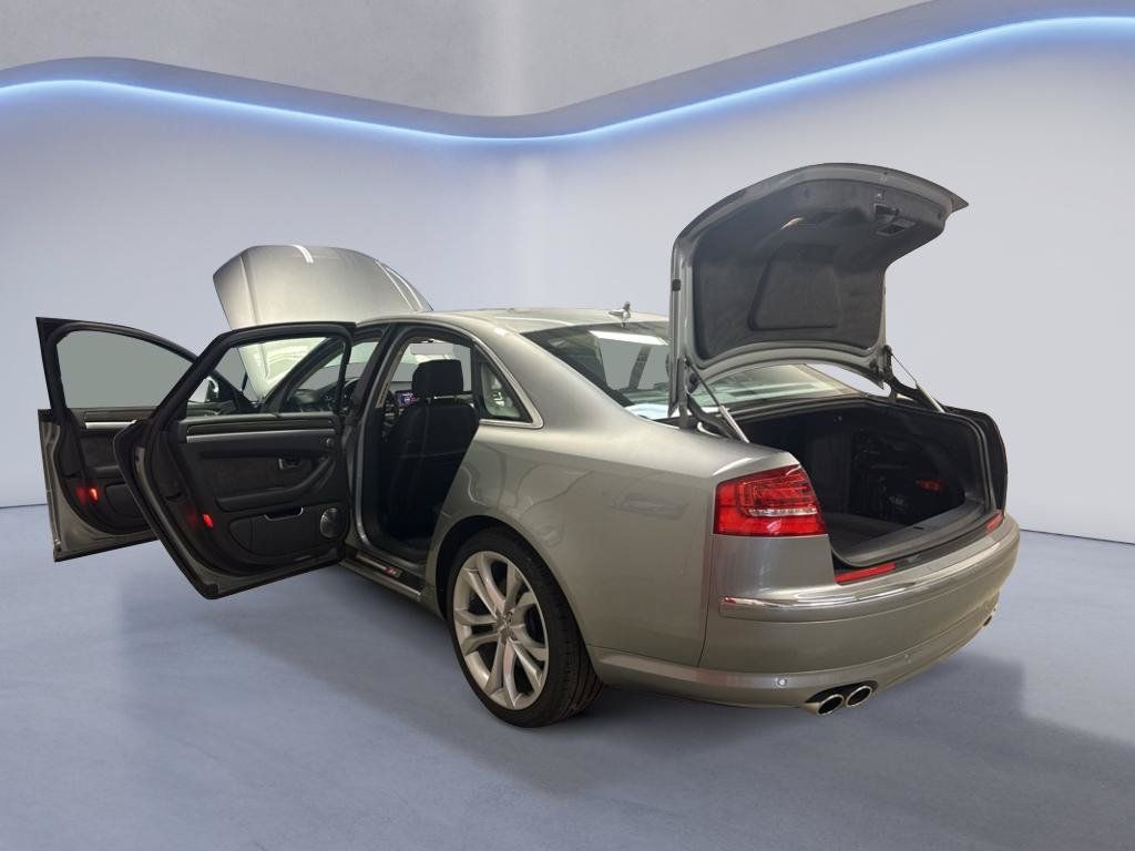 Used 2008 Audi S8 AWD/4WD image 12
