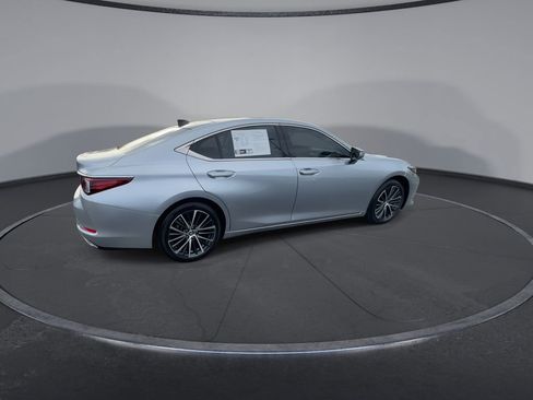 Used 2024 Lexus ES 350 w/ Premium Package FWD image 9