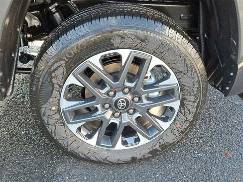 New 2026 Toyota Tundra Limited image 5