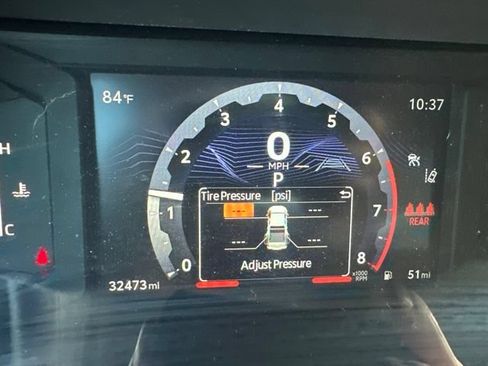 Used 2024 Toyota Tacoma SR5 AWD/4WD image 12