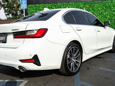 Used 2020 BMW 330i xDrive Sedan w/ Convenience Package image 7