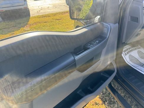 Used 2023 Ford F150 XLT image 17