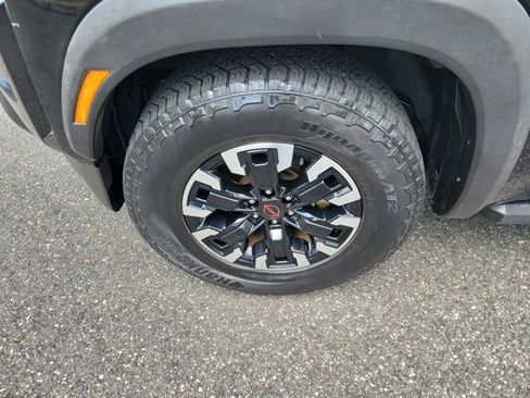 Used 2022 Nissan Frontier Pro-X RWD image 5