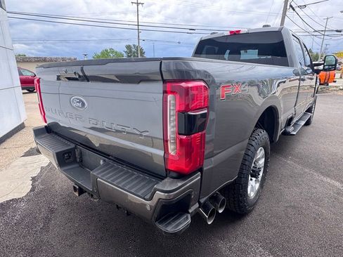 Used 2023 Ford F250 XLT w/ XLT Premium Package AWD/4WD image 5