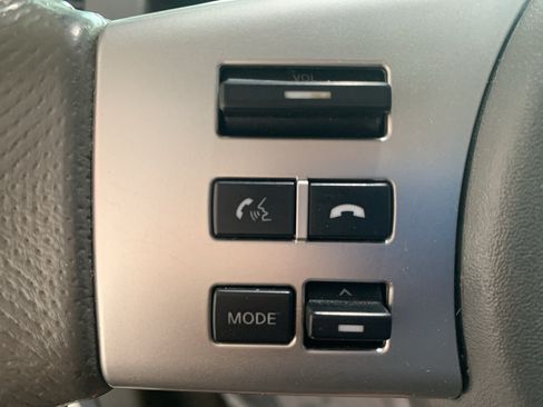Used 2018 Nissan Frontier SV w/ Value Truck Package RWD image 15